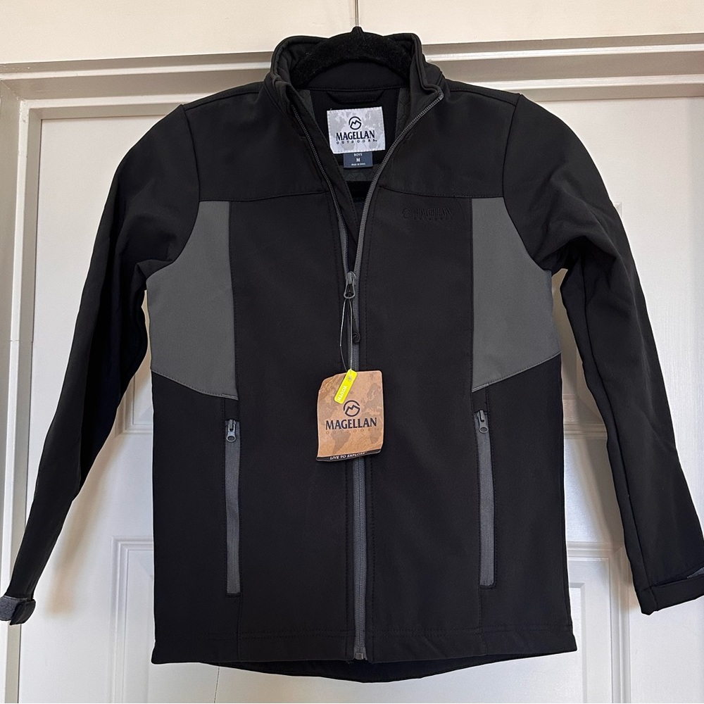 NWT 🏷️ Magellan Outdoors Jacket Youth Medium Black
